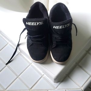Heeleys Sneakers Skate Shoes in Black with White Logo Unisex